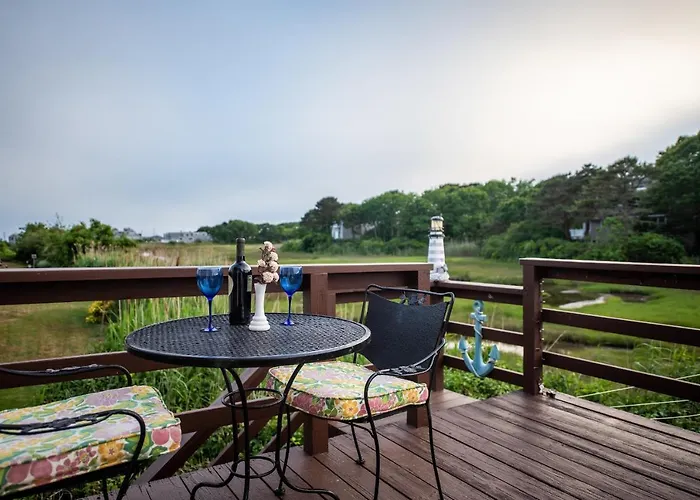 A Cape Cod Ocean Manor Inn Hyannis