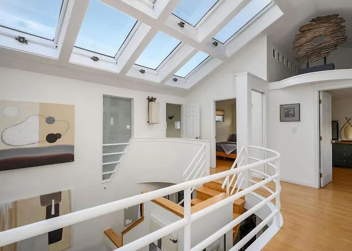 Beachside Oasis By Five Star Vacation Rentals Provincetown
