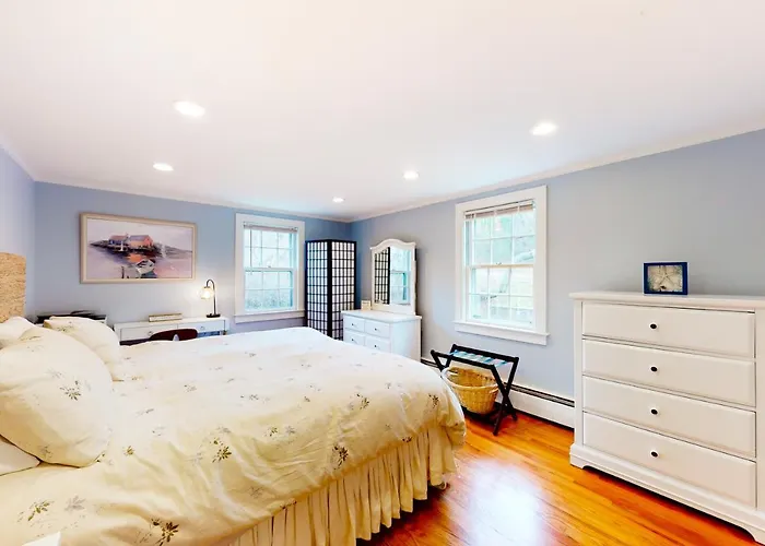 Chatham Living Villa