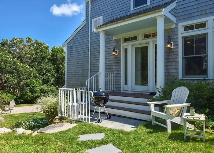 Walk To Beach Rooftop Deck W Water Views Eastham