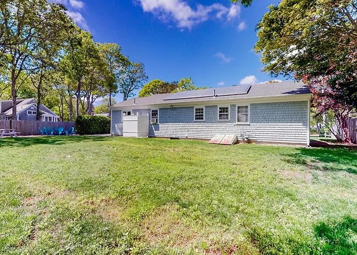 The Saltwater Cottage Hyannis