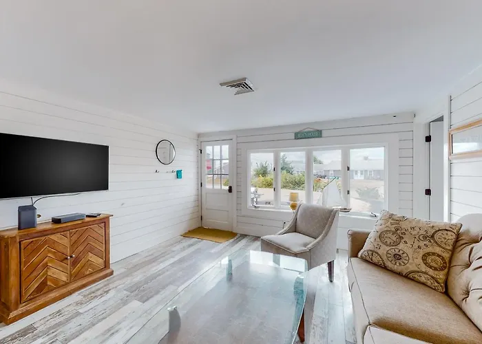 Beachside Bungalow West Dennis