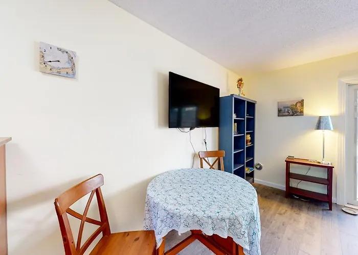 Sunny Cape Escape Hotel Brewster