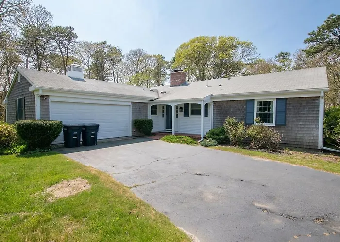 Gorgeous Home With Game Room Dog Welcome Chatham