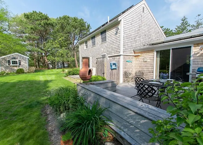 Spacious Mins From Beach & Dogs Welcome Eastham