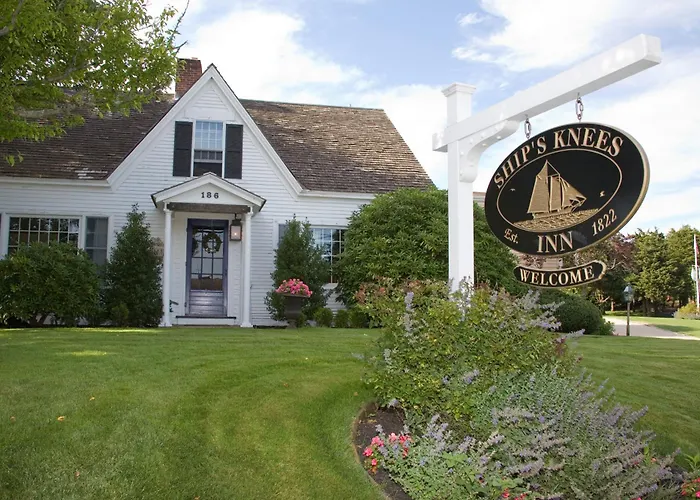 Ship'S Knees Inn East Orleans