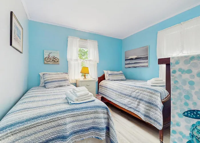 Uncle Rolfs Cozy Cottage Dennisport