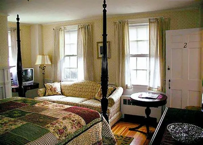 Pepper House Inn Brewster