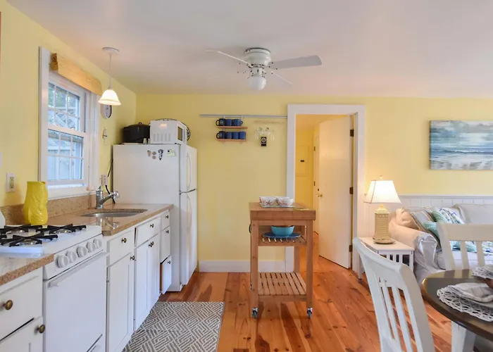 Cottage W Private Association Pool Wellfleet