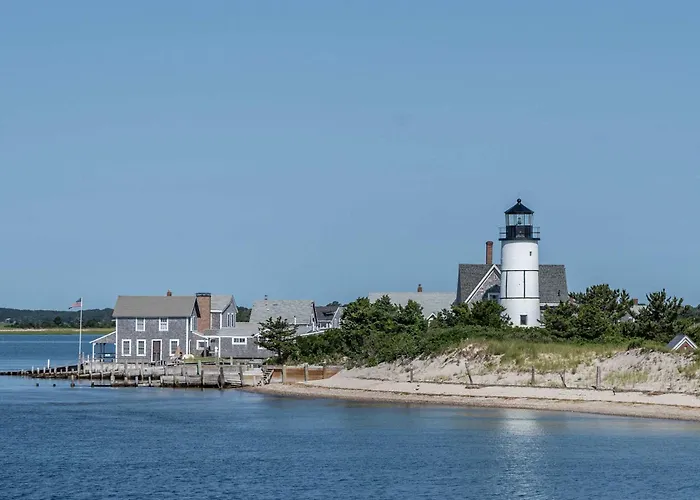 Shopping Restaurants 6 Mins To Beach Ac Yarmouth