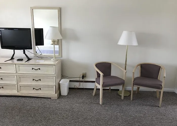 The Three Seasons Resort Dennisport