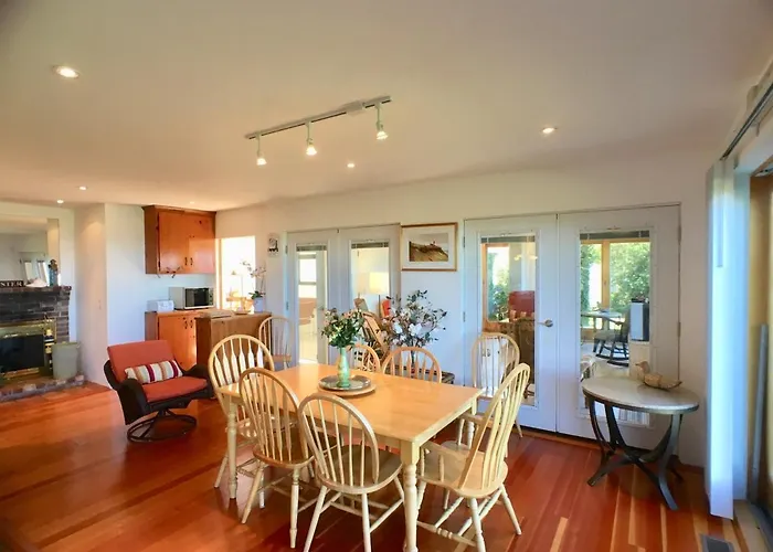 Large Waterfront On Paines Creek Beach, Stunning Bayside Views, Central Ac - Br0317 Villa Brewster