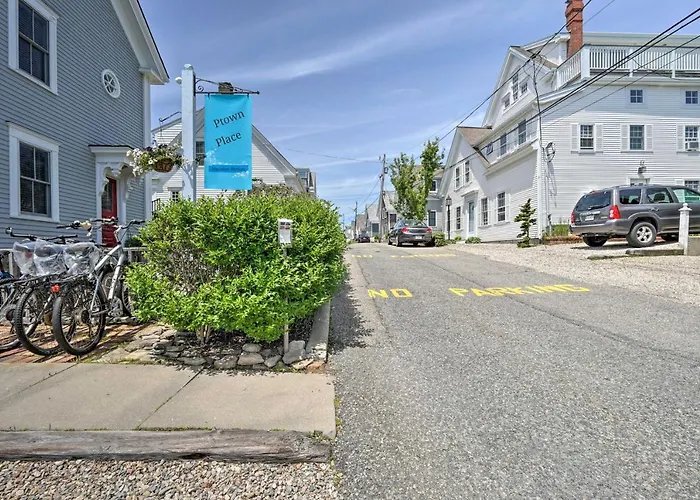 Walk To Commercial St! 'Captain'S Quarters' Apt Provincetown